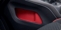 Daihatsu Rocky - Fitur Penyimpanan - Front Console Storage